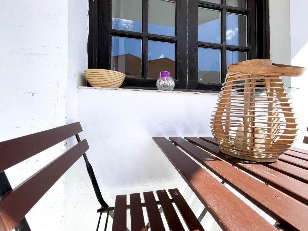 Central House Corralejo Bagian luar foto