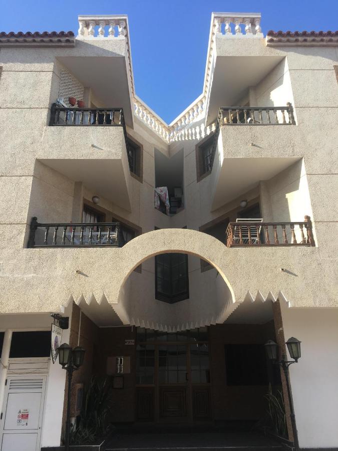 Central House Corralejo Bagian luar foto